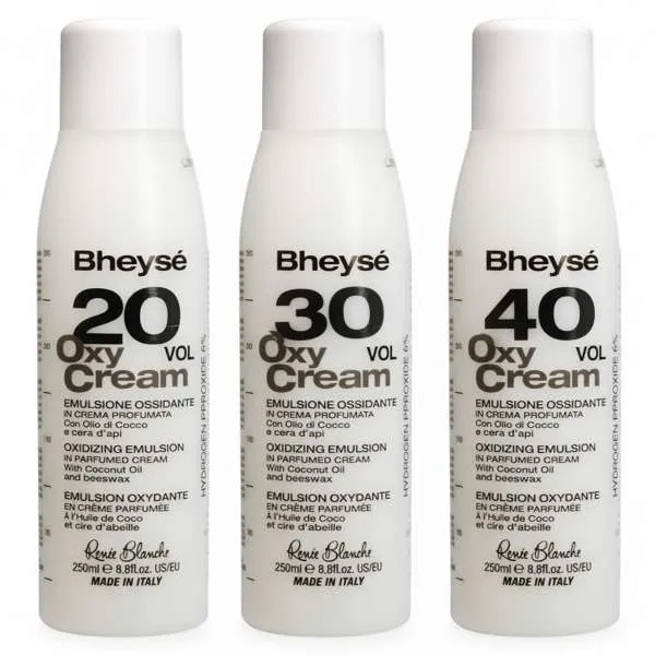 RENEE BLANCHE Renee Blanche Bheyse Emulsione Ossidante - 250ml - MegaPrezzo