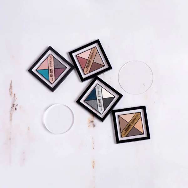 BELLAOGGI Bellaoggi Eyes On Me Palette Multi Finish - MegaPrezzo